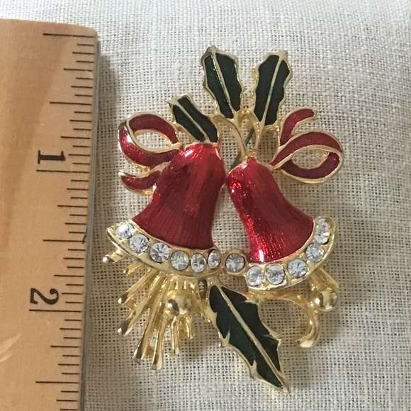 Large Vintage Holiday Pin Enamel & Rhinestone Bells Festive Gold Tone Red & Gree - Picture 5 of 11
